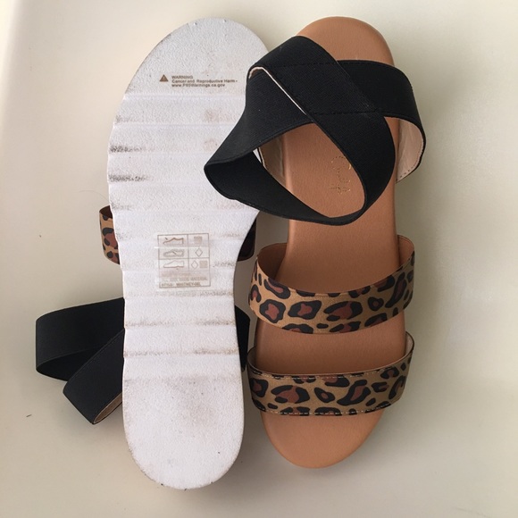 Animal Print Platform Sandals Sz 11 - Picture 4 of 8